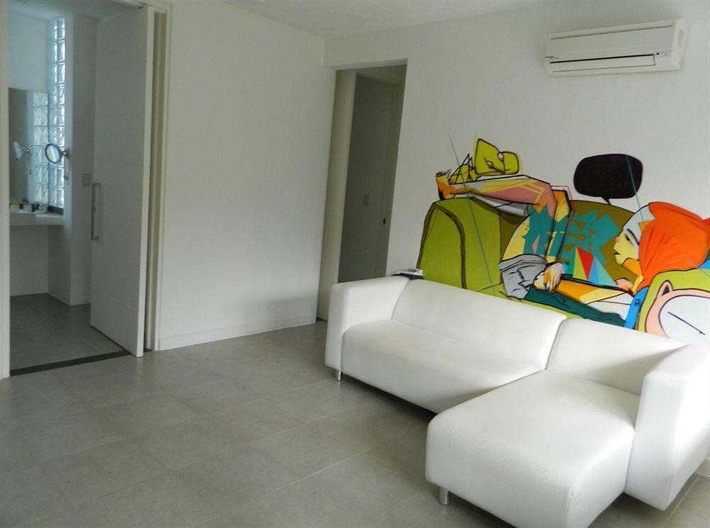 מורו דה סאו פאולו Villa Dos Graffitis Pousada מראה חיצוני תמונה